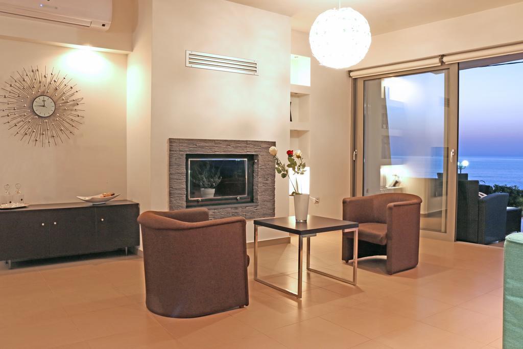 Villa Almyra Gournes Gouvon Room photo